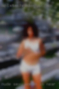 nude sexy women in near the house