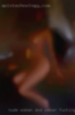 nude woman and woman fucking